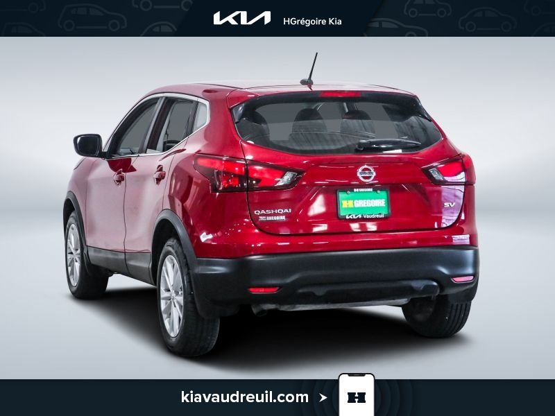 2017 Nissan Qashqai Red Laval - photo #4