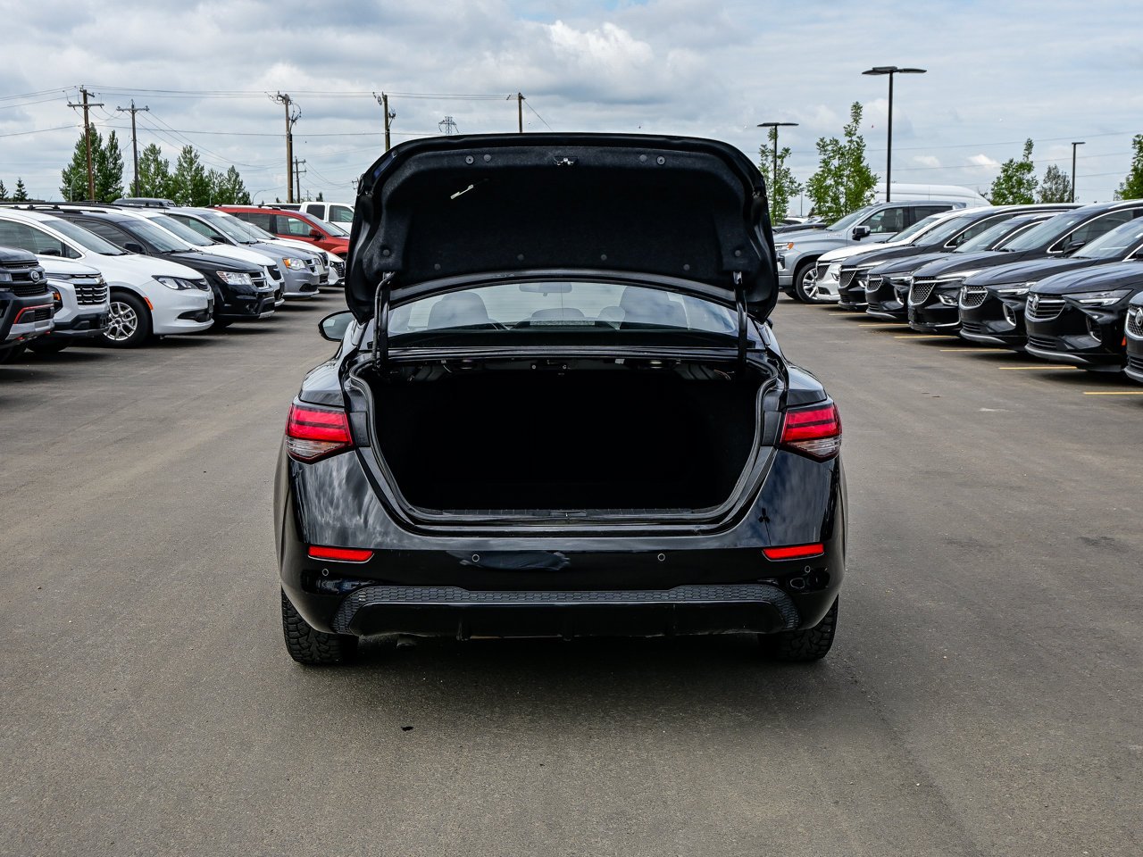 2025 Nissan Sentra SV CVT Black Sherwood Park - photo #13