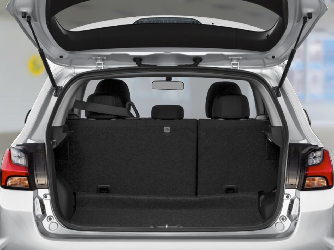 2026 MITSUBISHI RVR White Diamond Sainte-Agathe-des-Monts - photo #8