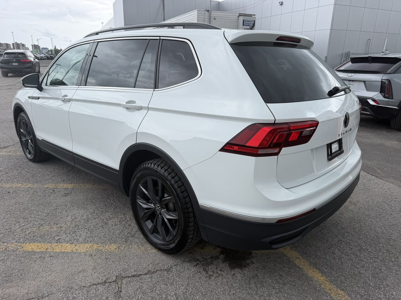 Volkswagen Tiguan Comfortline 4MOTION 2024 Blanc Laval - photo #11