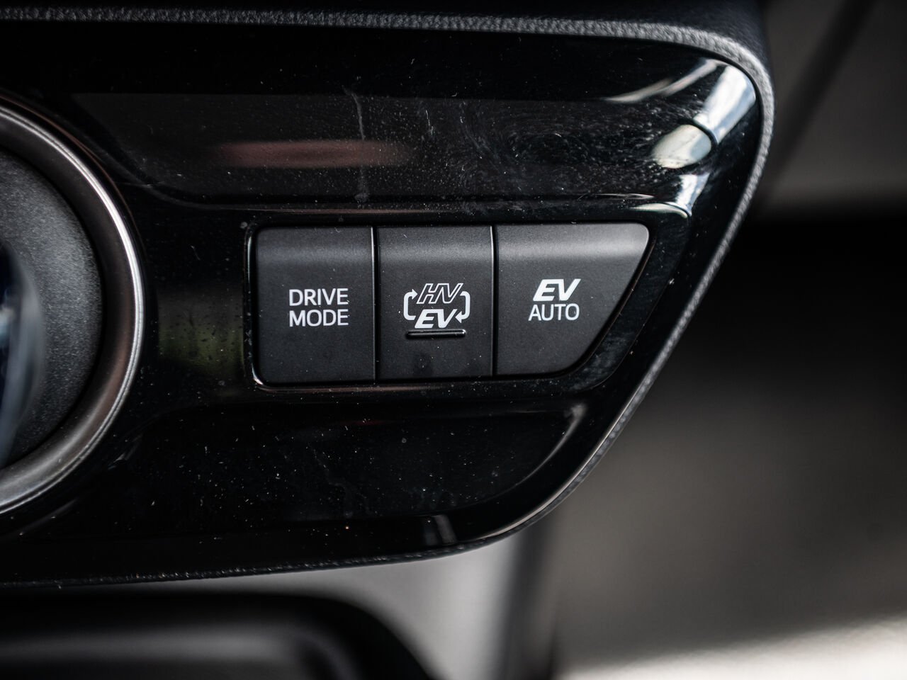 Toyota Prius Prime 2021 Rouge Sainte-Julienne - photo #20