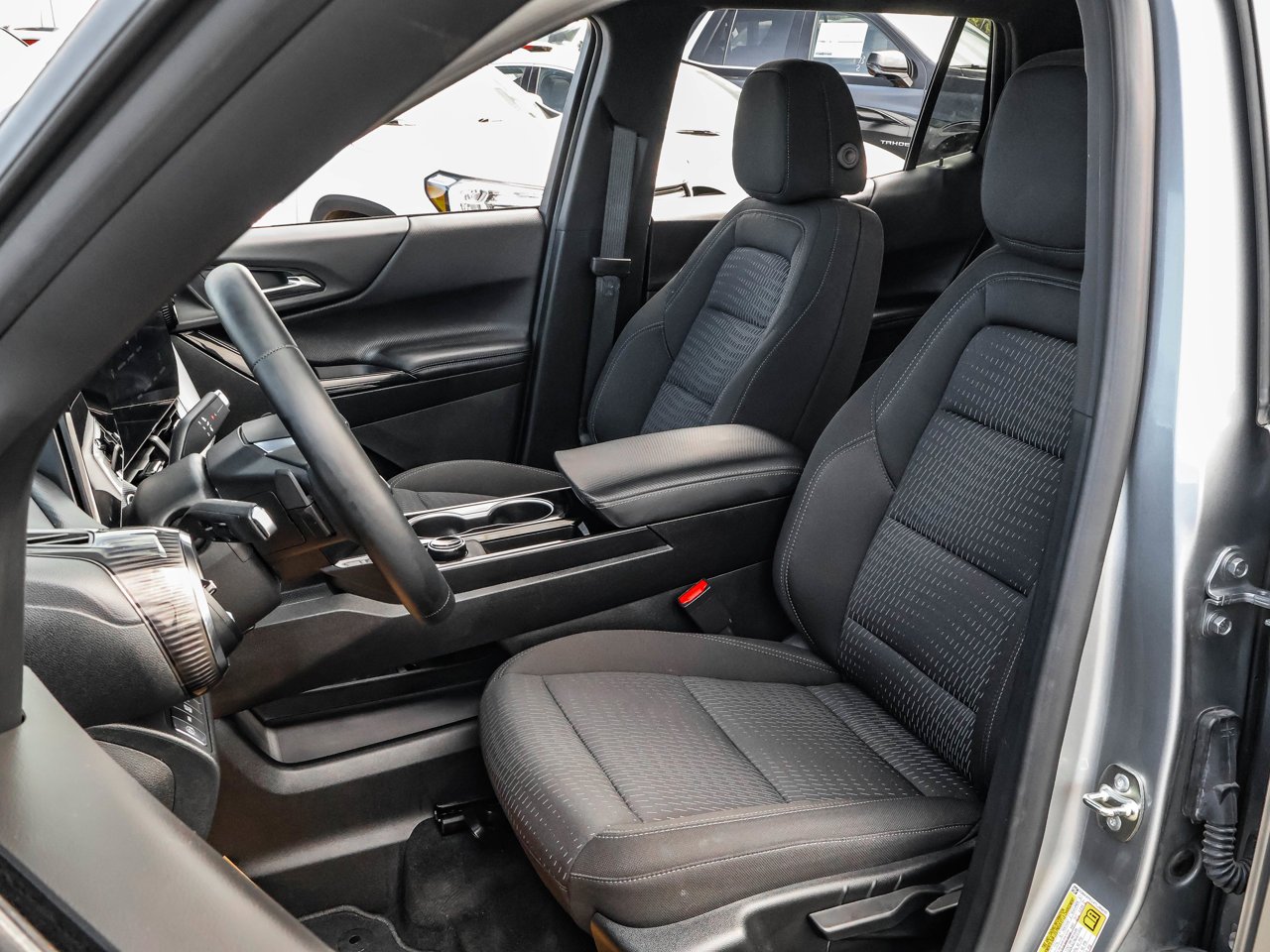 2026 Chevrolet Equinox AWD 4dr LT w/2LT Grey Sherwood Park - photo #13