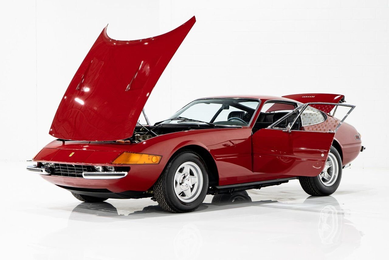 1973 Ferrari 365 GTB4 Daytona 18,301 miles With Orig Books/Tools/ Carbs / Filter Box Red Montreal - photo #33