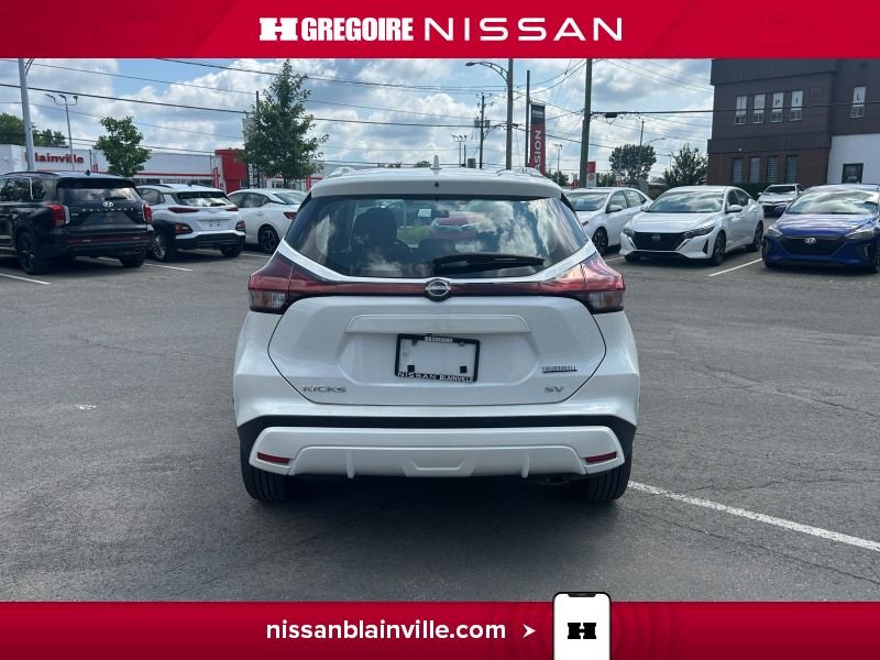 2024 Nissan Kicks White Laval - photo #13