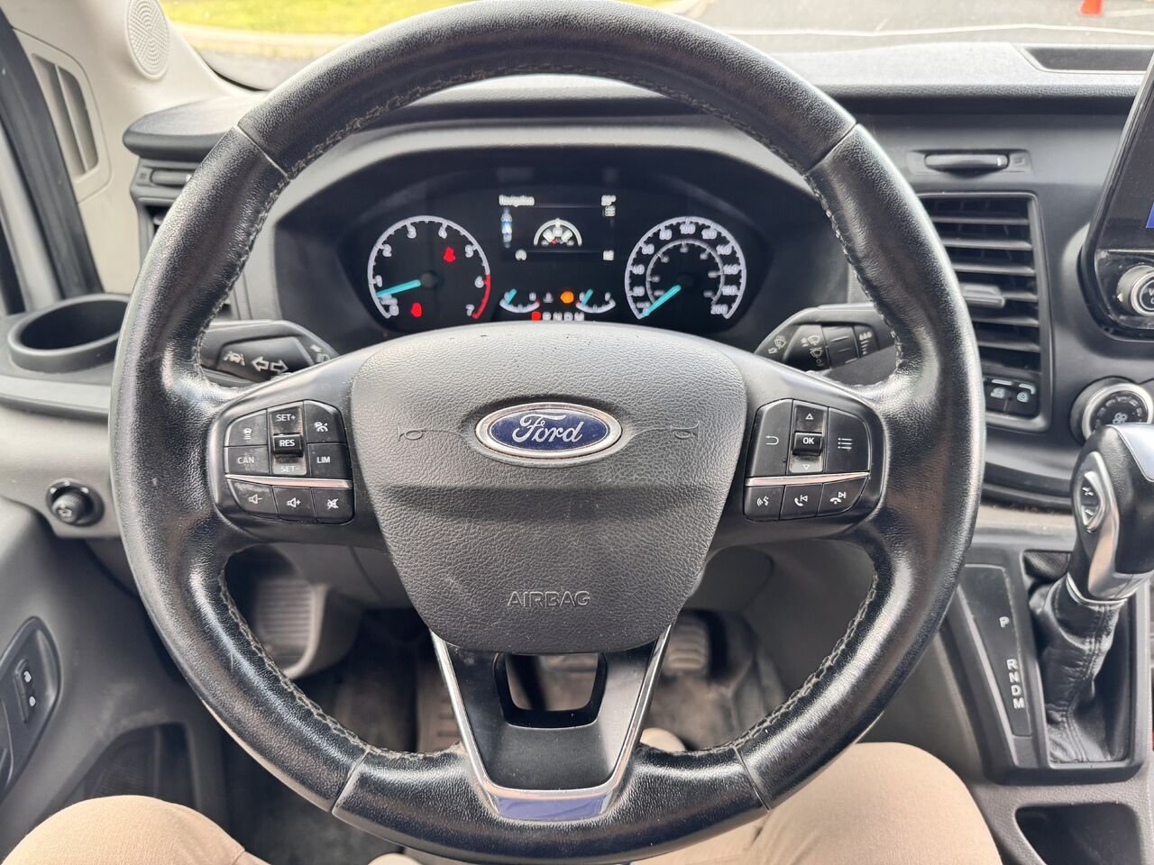 Ford TRANSIT 2020 Argent Saint-Basile-le-Grand - photo #11