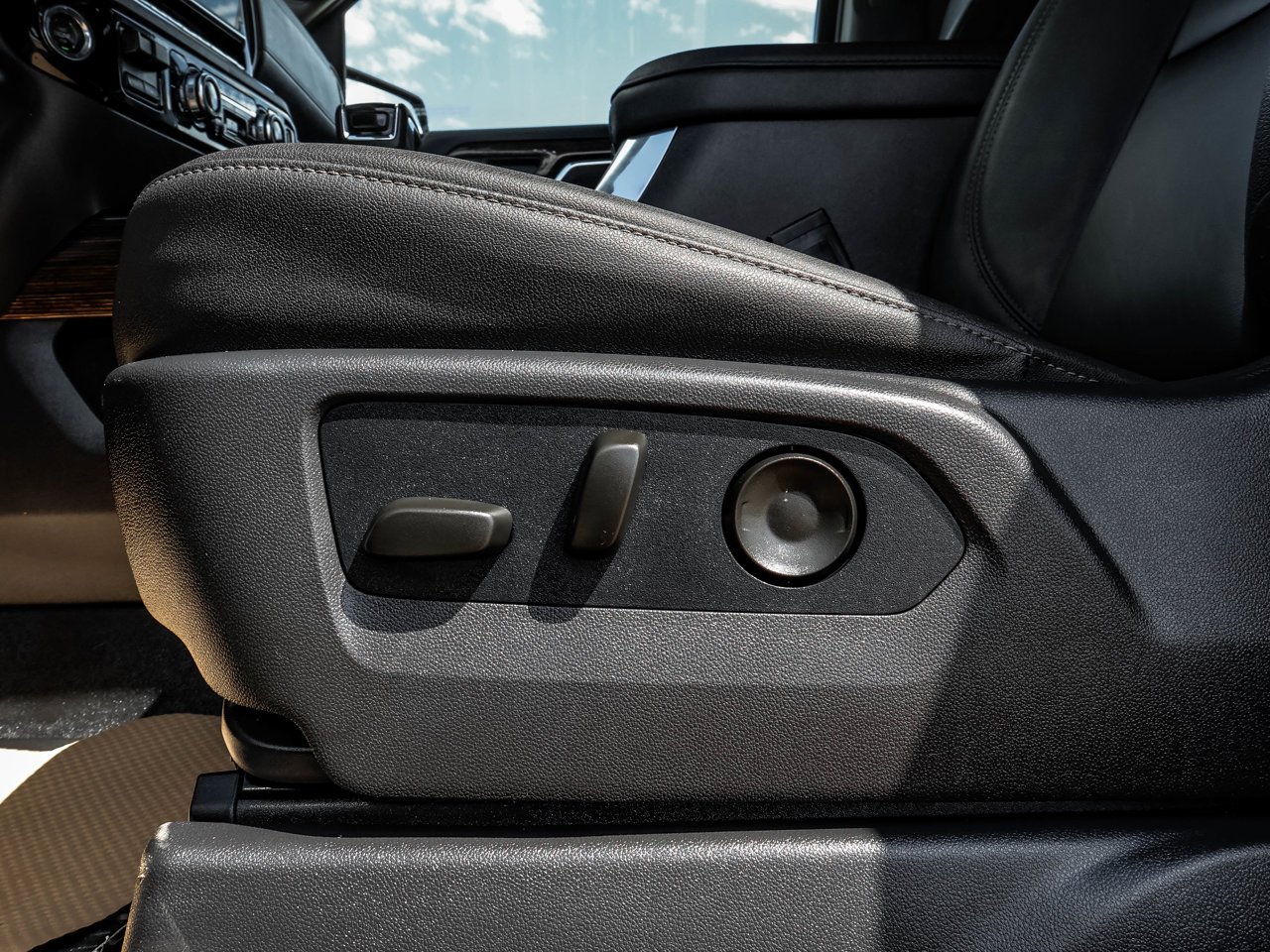 2026 GMC Sierra 1500 4WD Crew Cab 157 Elevation Grey Sherwood Park - photo #21