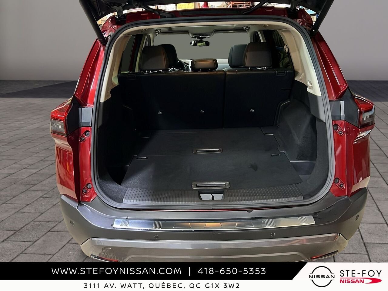 2023 Nissan Rogue Red Ste-Foy - photo #5