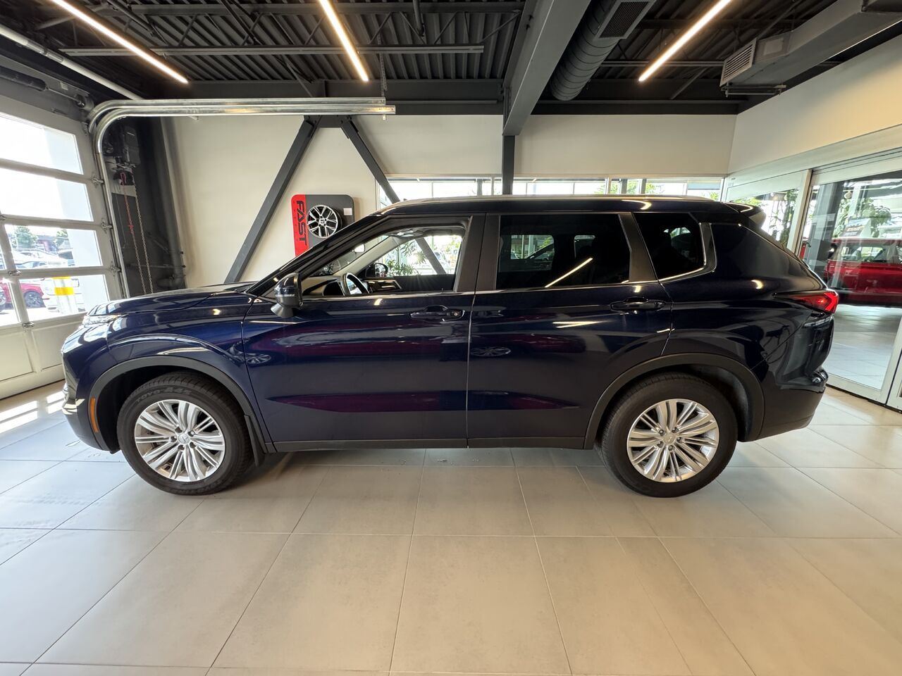 2024 Mitsubishi Outlander