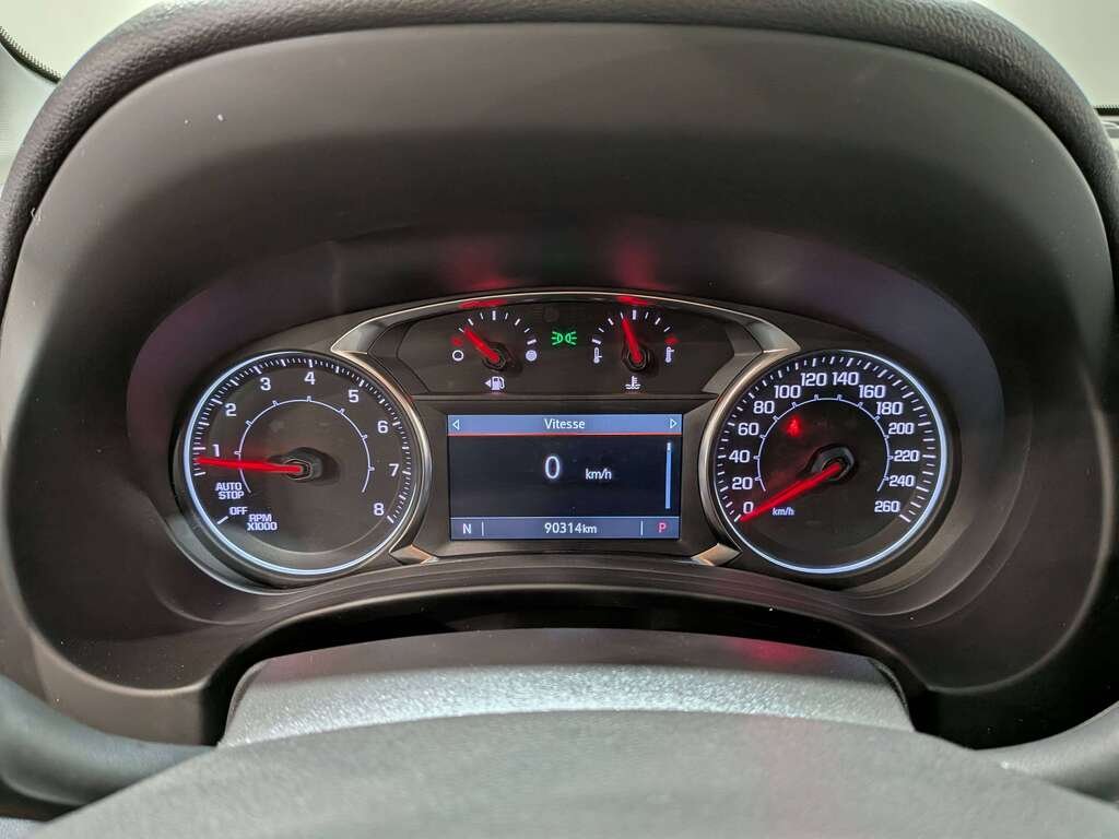GMC Terrain 2023 Blanc Val-David - photo #15