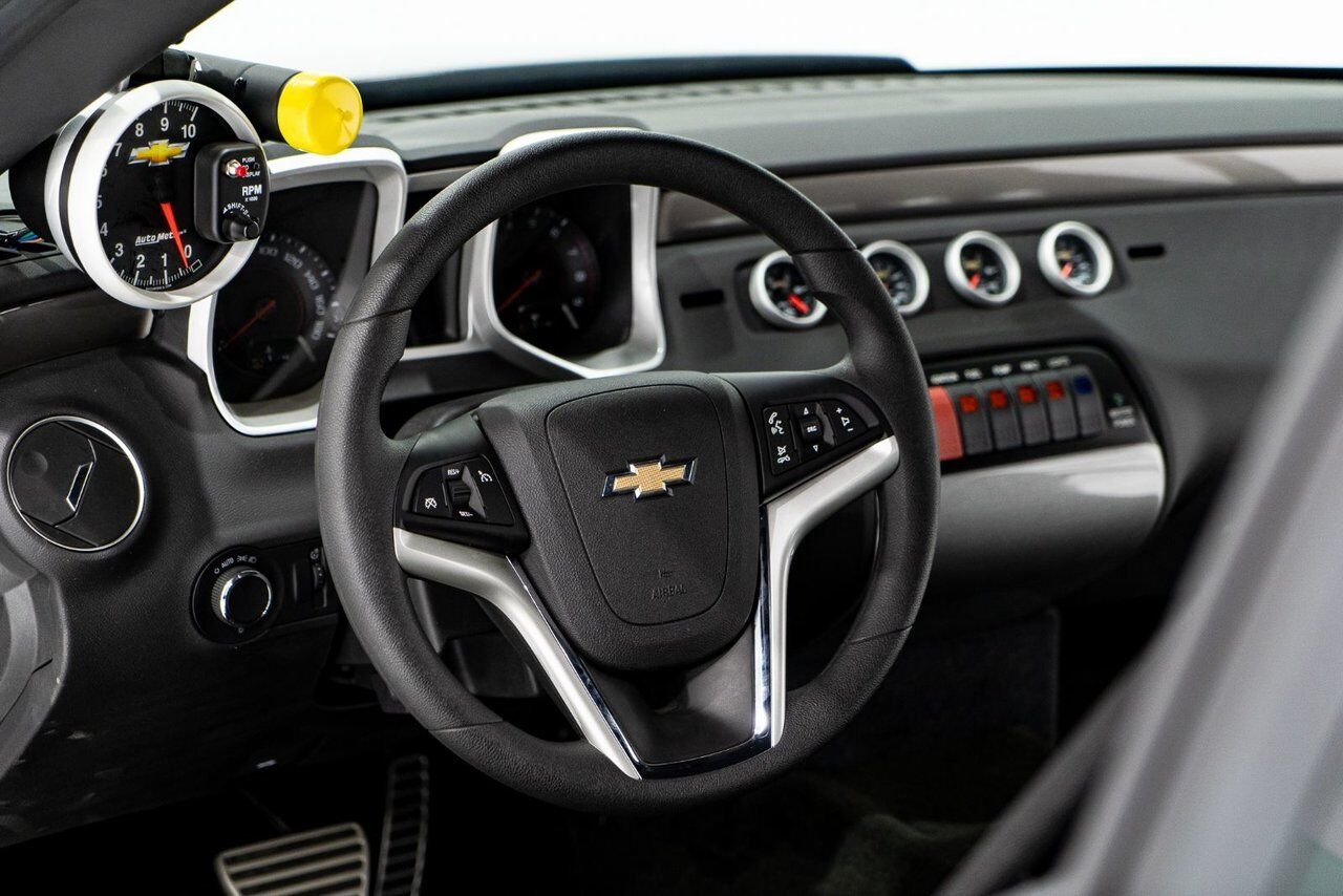 2014 Chevrolet Camaro COPO Rolling Chassis Never Prepared For Racing | PRIX EN USD Black Montreal - photo #11