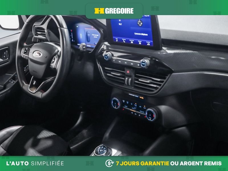 2024 Ford Escape Grey Laval - photo #25