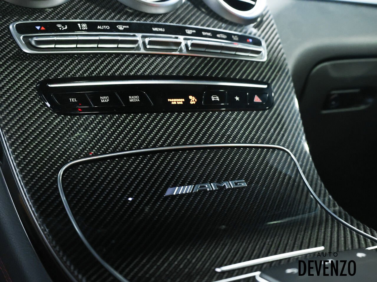 2020 Mercedes-Benz GLC Black Saint-Eustache - photo #23