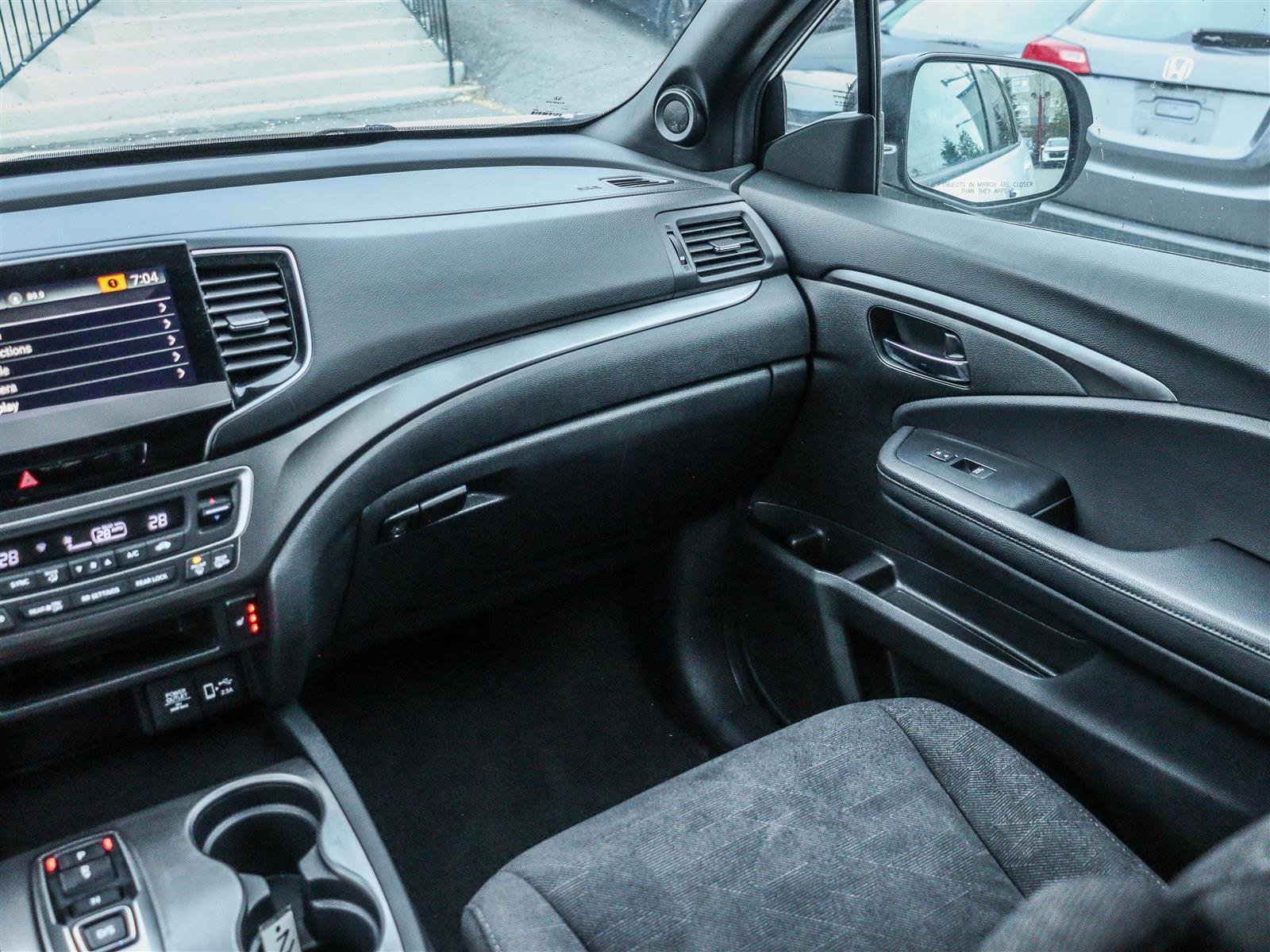 Honda Pilot Sport 2022 White Ottawa & Gatineau - photo #14