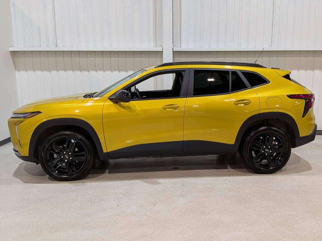 2025 Chevrolet Trax FWD 4dr ACTIV Green Val-David - photo #8