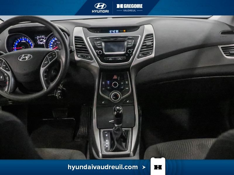 2016 Hyundai Elantra White Laval - photo #22