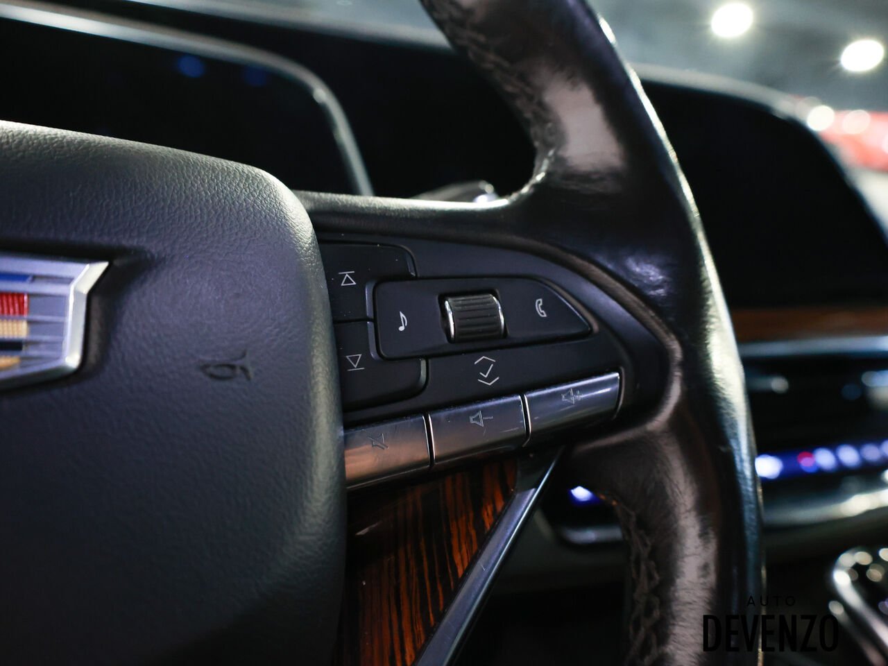 Cadillac Escalade 2022 Noir Saint-Eustache - photo #19