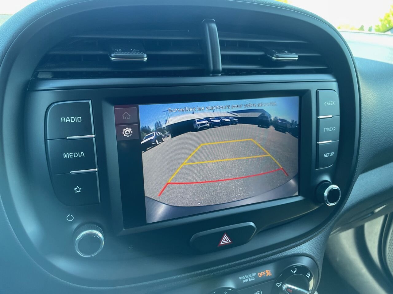 2022 Kia Soul White Nantes - photo #11