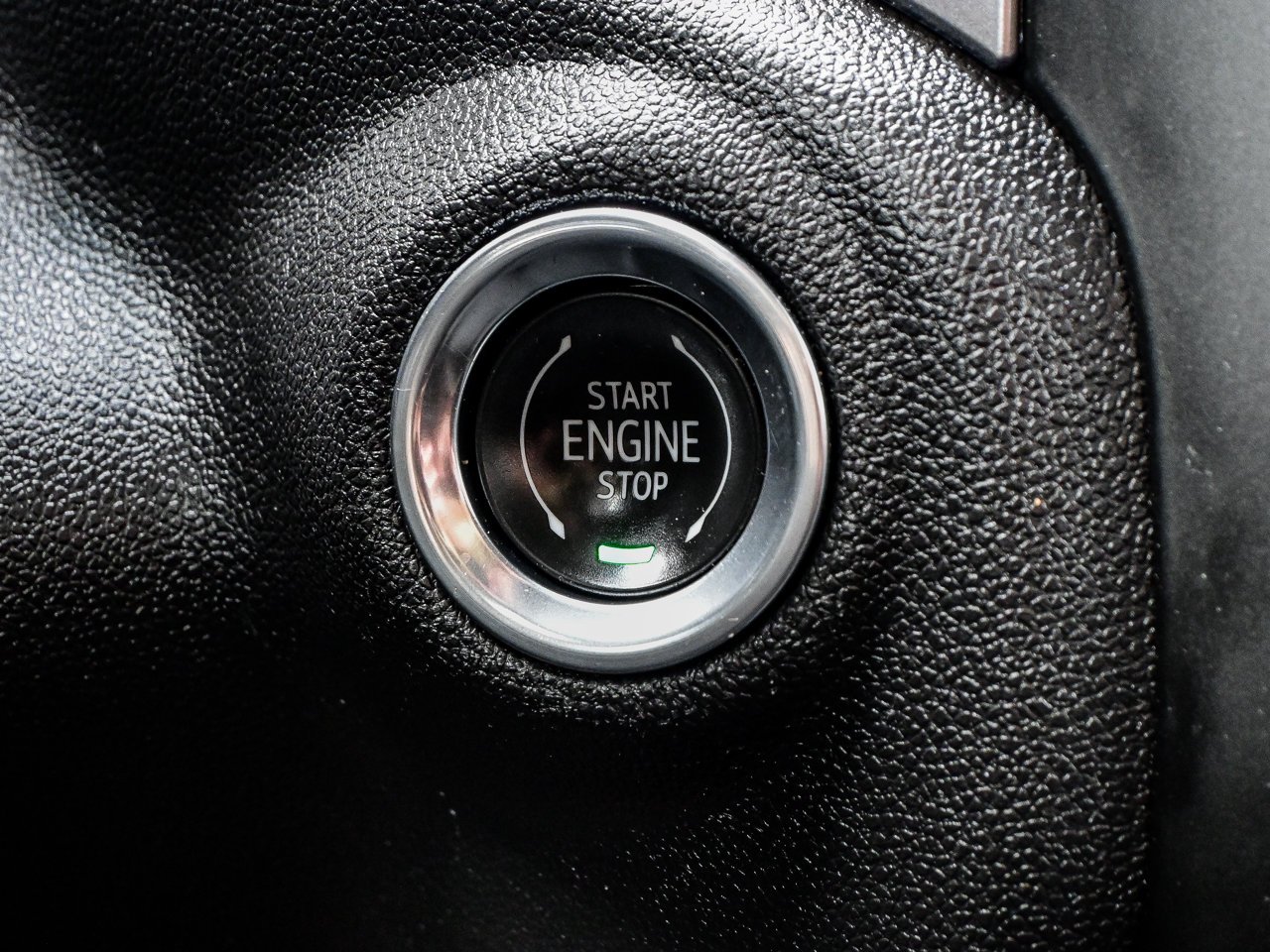 2023 GMC Sierra 1500 4WD Crew Cab 147 Pro White Sherwood Park - photo #23