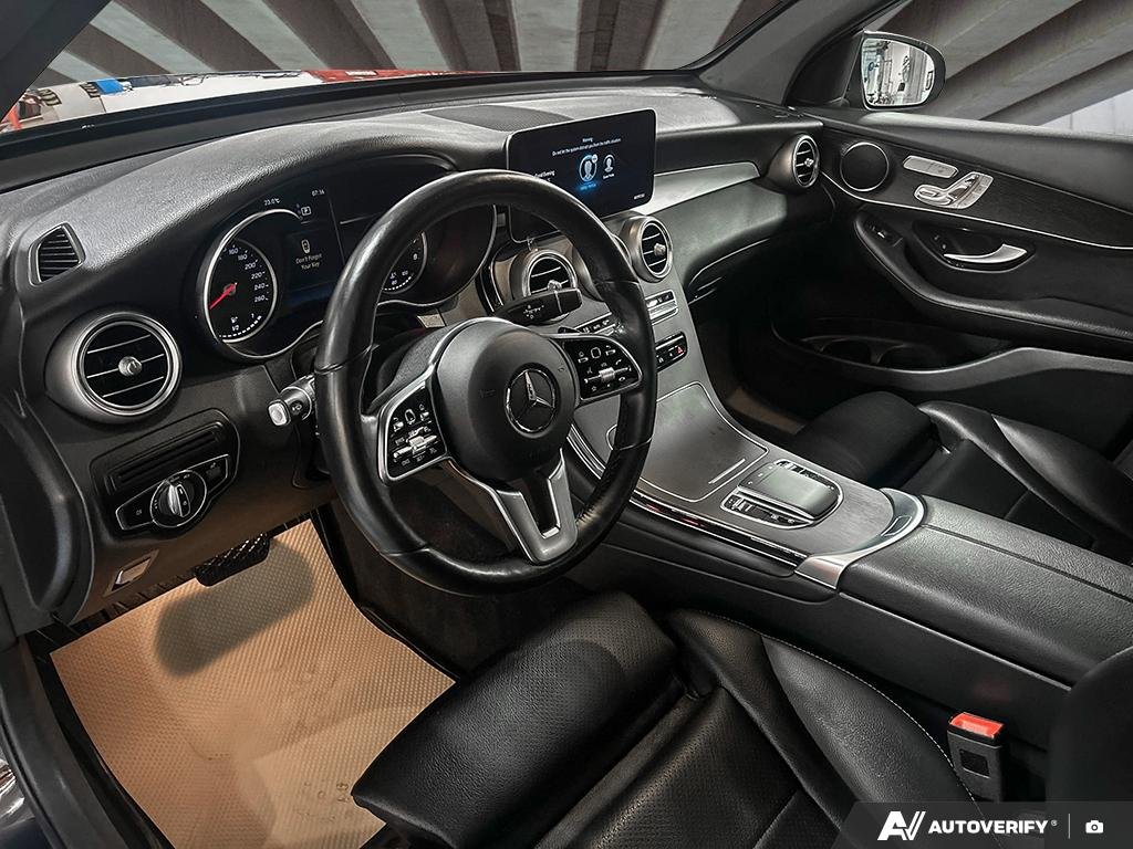 2021 Mercedes-Benz GLC 300 2601673A | GLC 300 Black Edmonton - photo #12