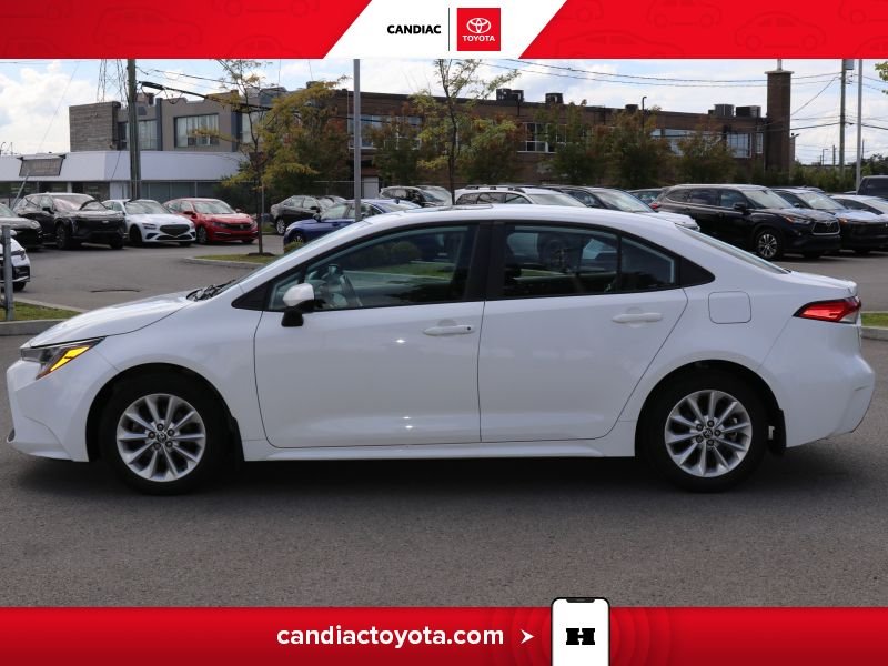 2022 Toyota Corolla White Blainville - photo #5