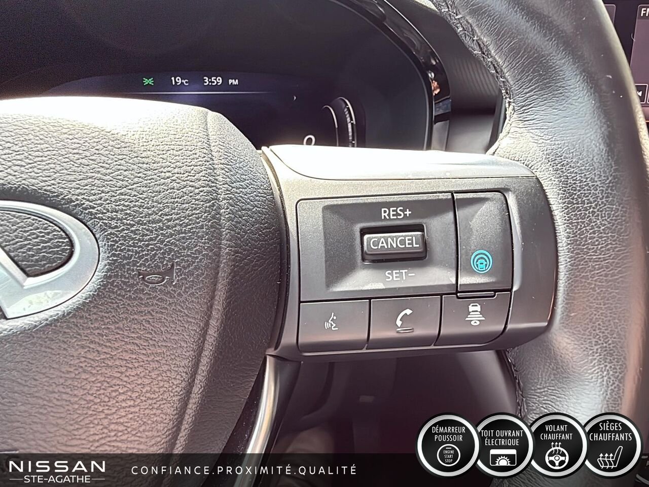 INFINITI QX60 LUXE|TOIT| CUIR| CARPLAY 2024 Bleu Saint-Jérôme - photo #15