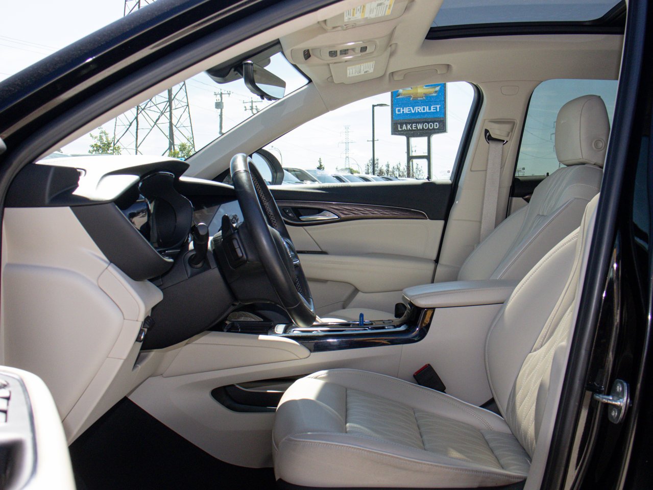 2022 Buick Envision AWD 4dr Avenir Black Sherwood Park - photo #17