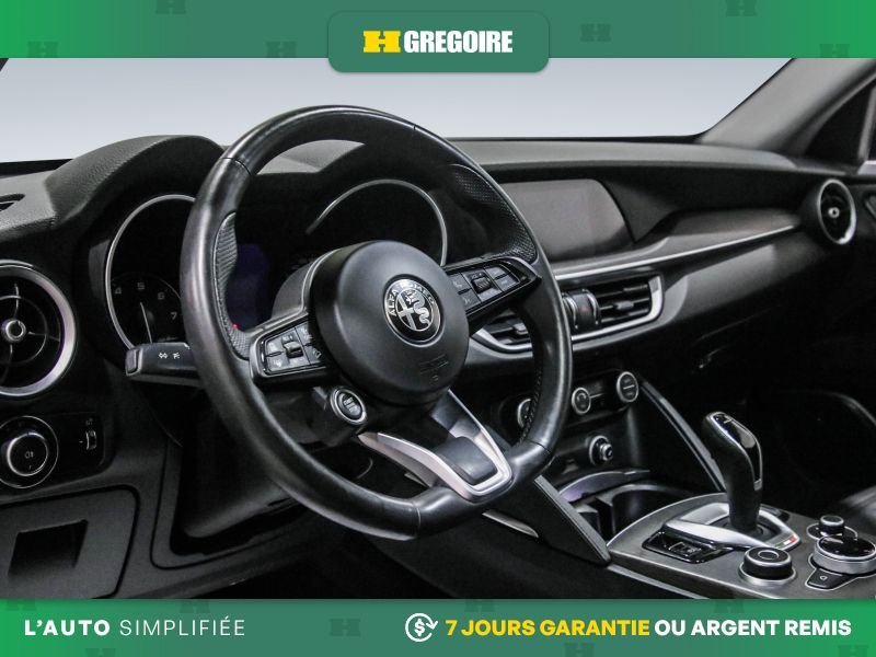 Alfa Romeo Stelvio 2021 Rouge Laval - photo #11
