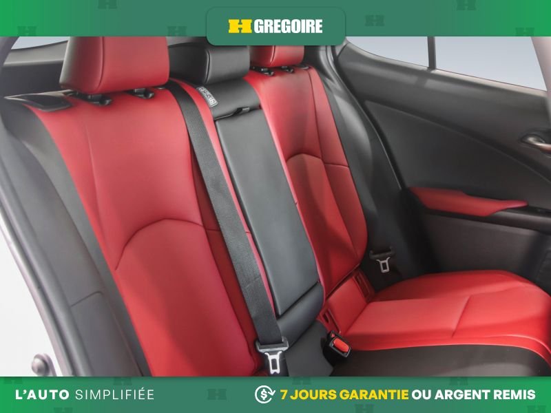 2020 Lexus UX White Blainville - photo #28