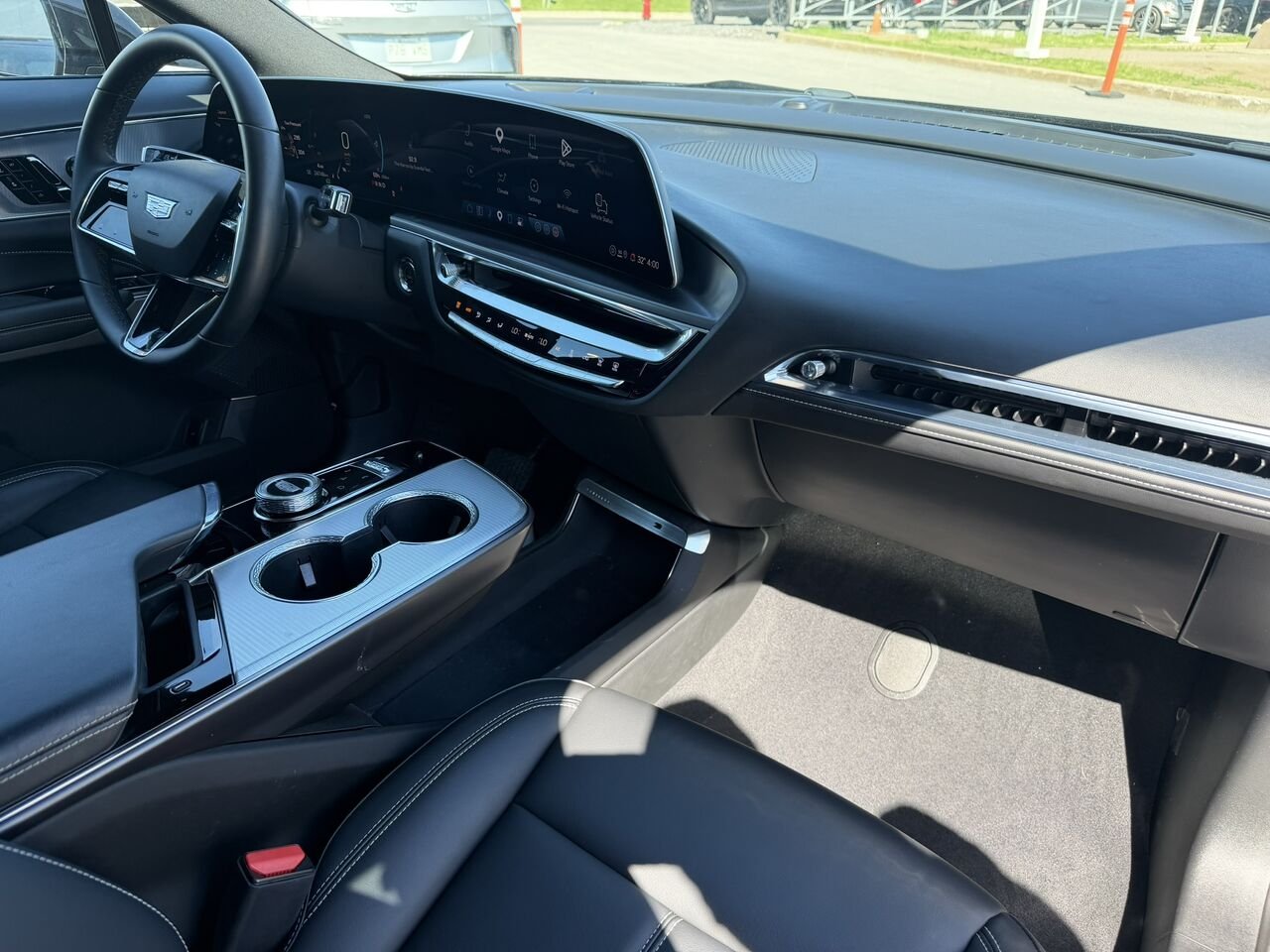 Cadillac LYRIQ Tech FINANCEMENT À PARTIR 0.99% 2024 Gris Laval - photo #20