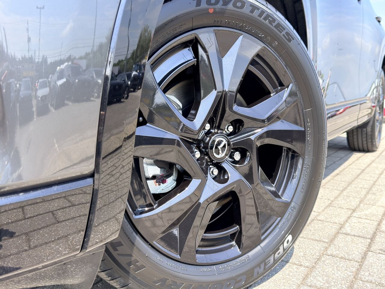 2026 MAZDA CX-5 Machine Grey Metallic Notre-Dame-des-Prairies - photo #14