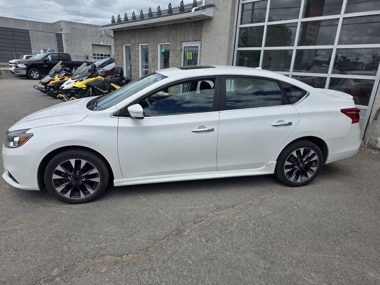 Nissan Sentra 2016 Blanc Longueuil, - photo #2
