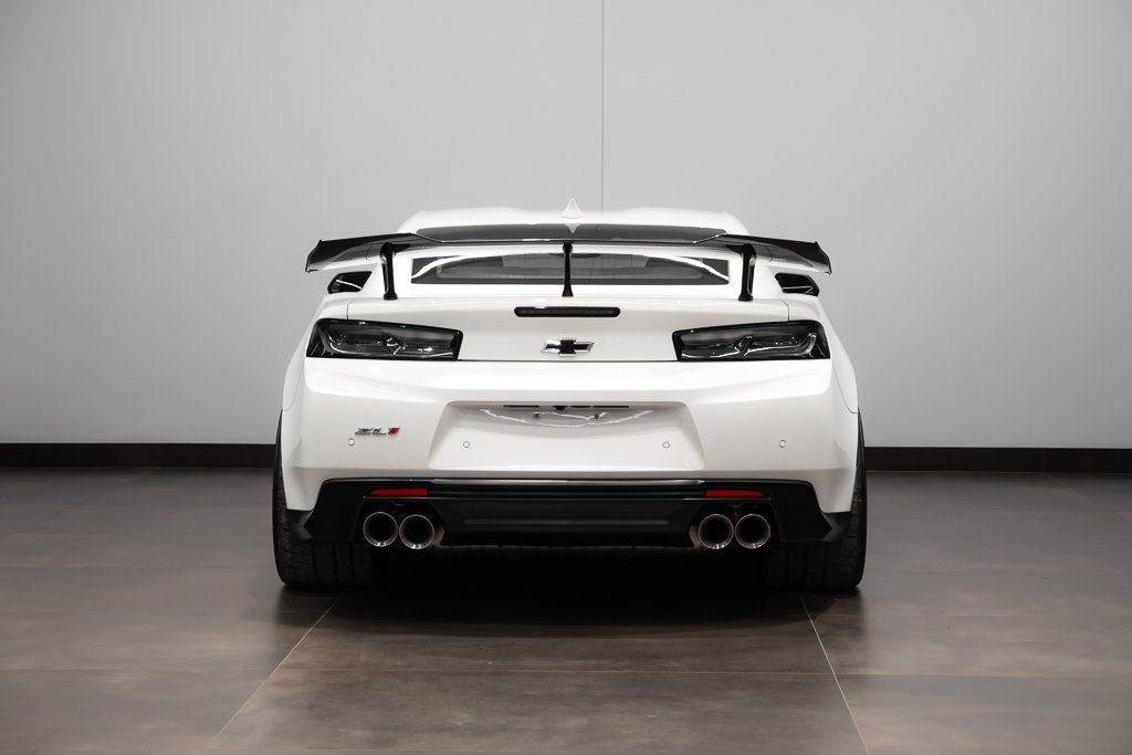 Chevrolet Camaro 2dr Cpe ZL1 | 1LE PACKAGE 2018 Blanc Kirkland - photo #4