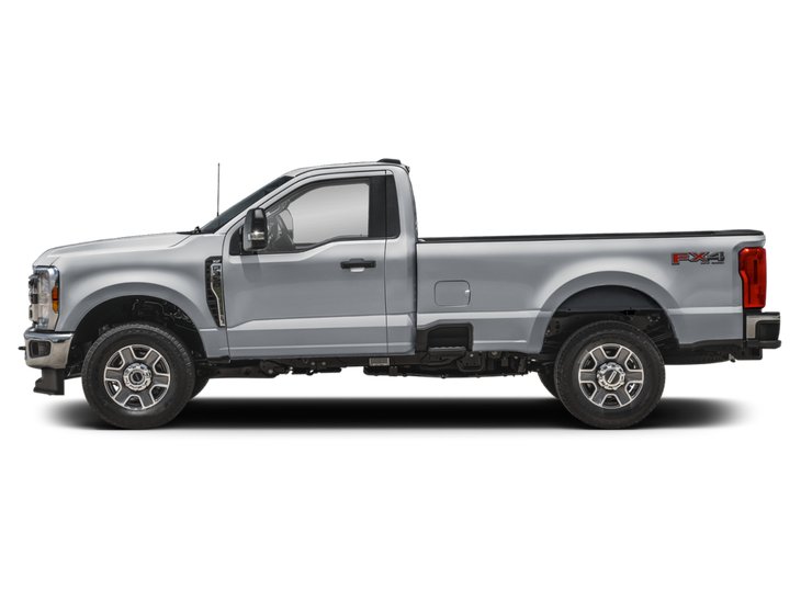 2026 Ford Super Duty F-350 à roues arrière simples XLT