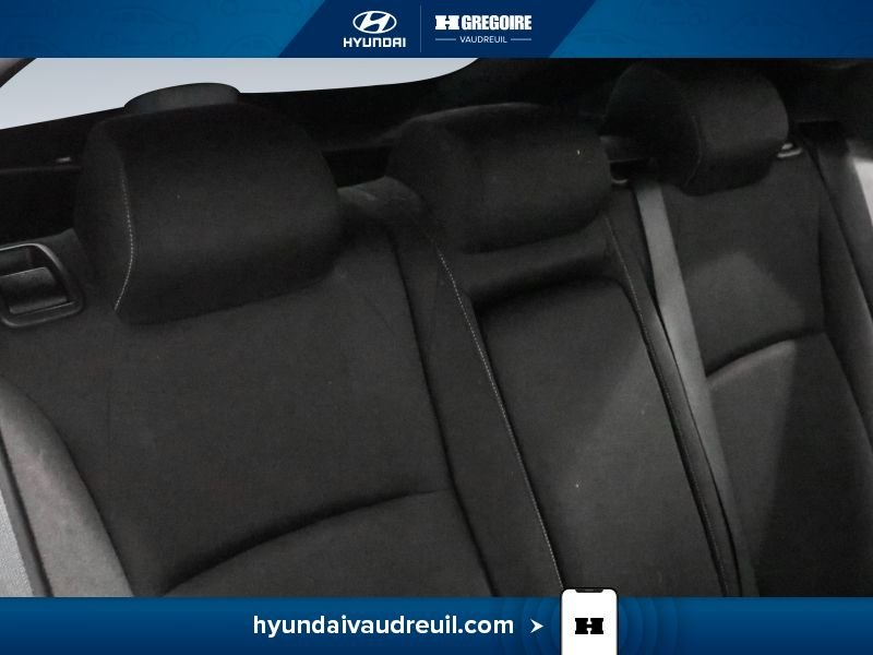 Honda Civic 2018 Rouge Saint-Eustache - photo #34