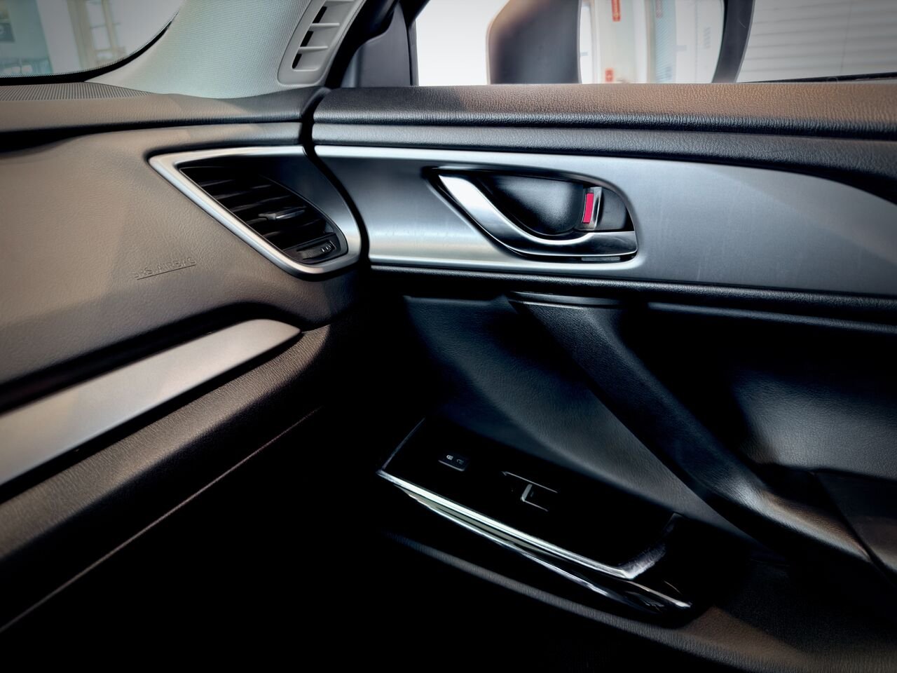 2023 Mazda CX-9 Silver Notre-Dame-des-Prairies - photo #28