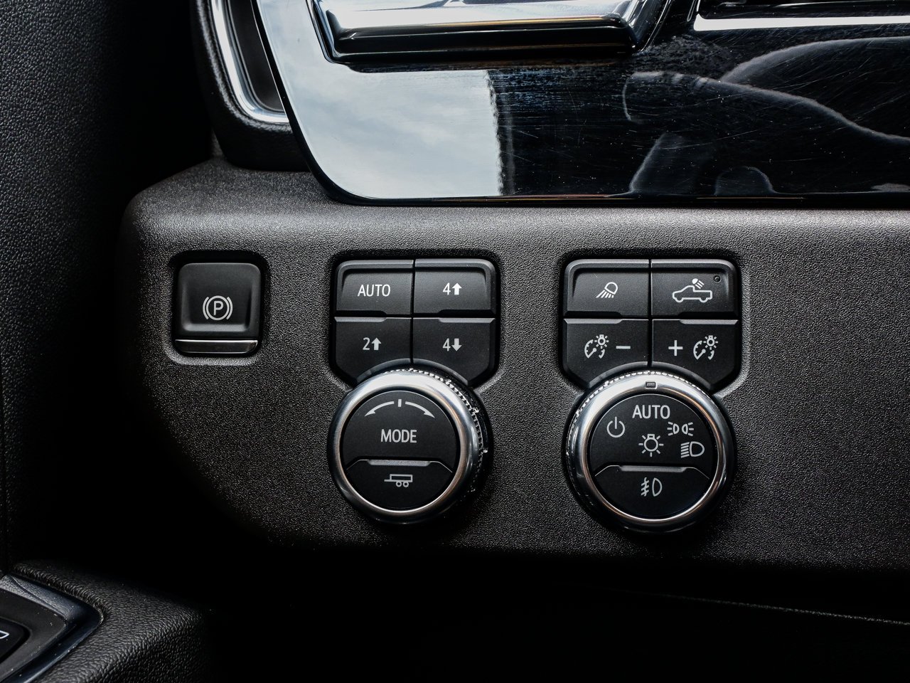 2024 GMC Sierra 1500 4WD Crew Cab 147 Elevation Grey Sherwood Park - photo #19