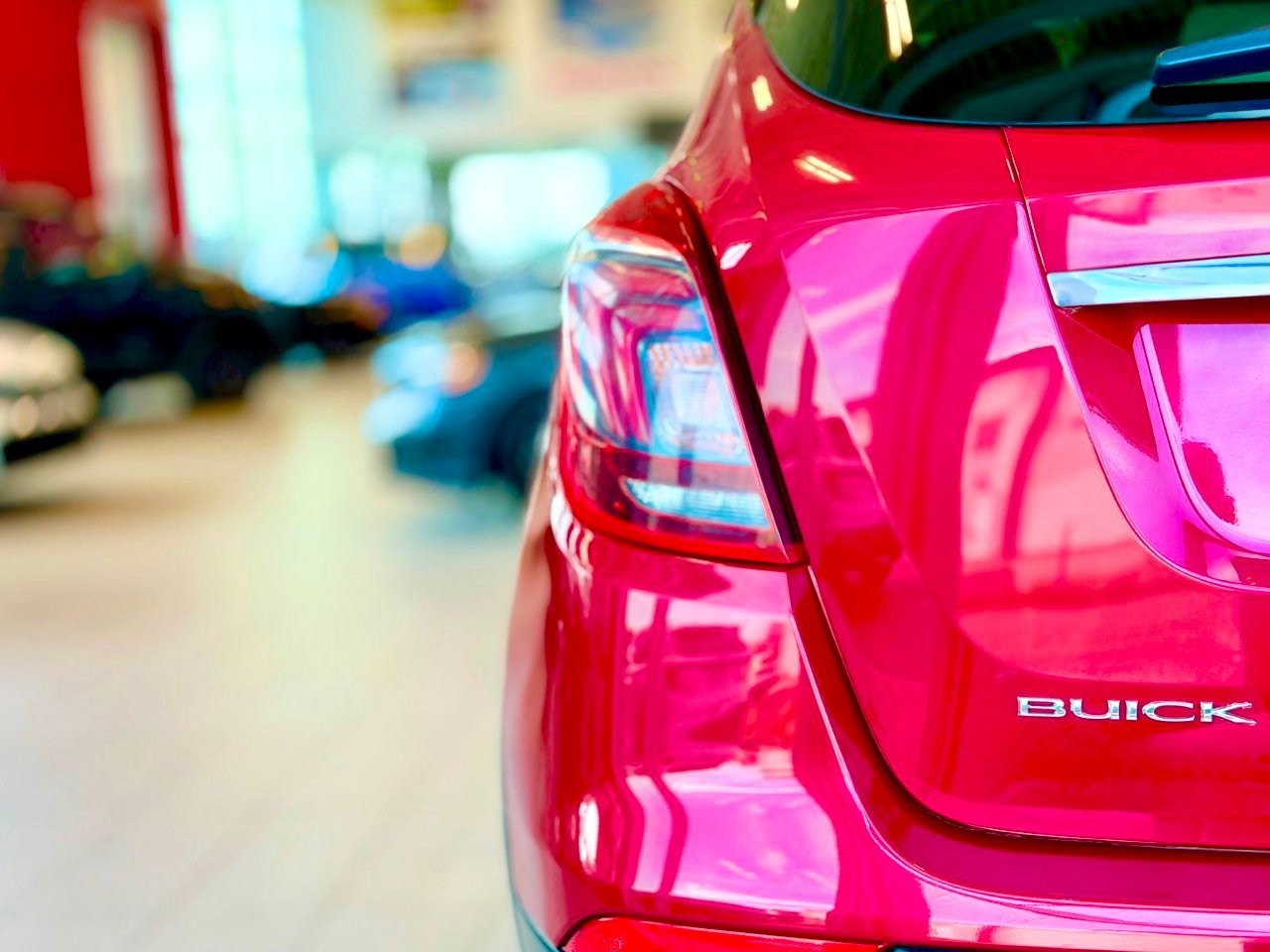 2017 Buick Encore Notre-Dame-des-Prairies - photo #12