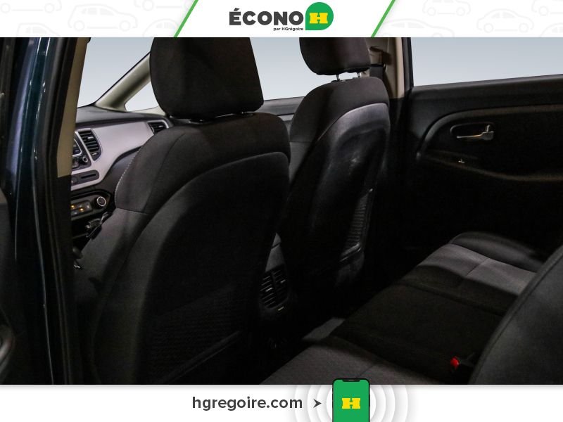 Kia Rondo 2017 Bleu Blainville - photo #17