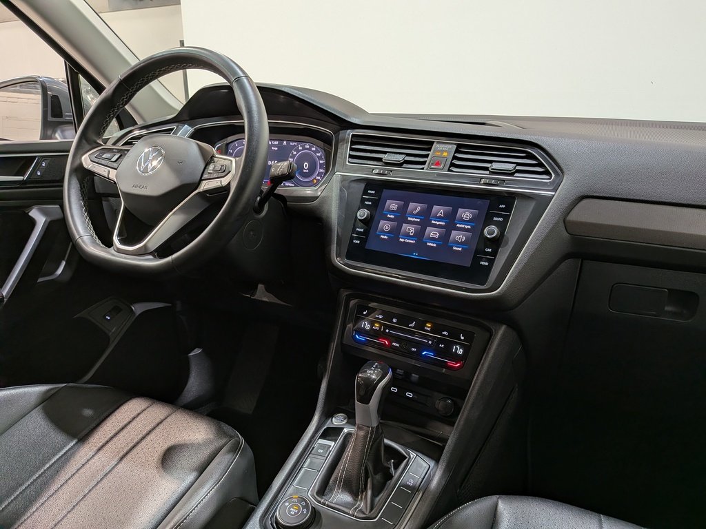 2024 Volkswagen Tiguan Comfortline 4MOTION Grey Val-David - photo #18