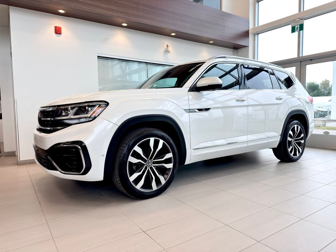 Volkswagen Atlas 2021 Blanc Notre-Dame-des-Prairies - photo #3
