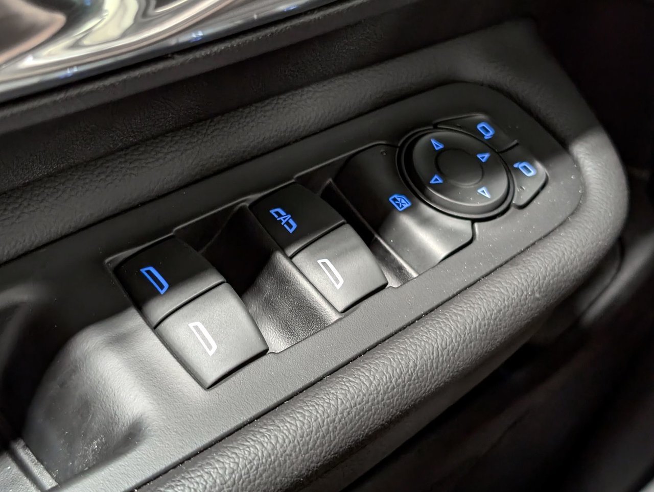 2023 GMC Terrain SLE Saint-Eustache - photo #16