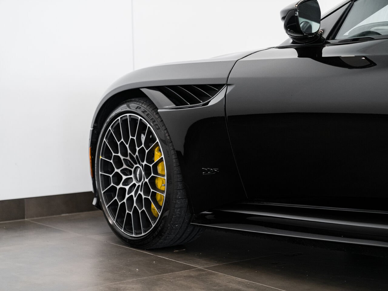 2023 Aston Martin DBS 770 Ultimate | NO LUXURY TAX Black Kirkland - photo #6