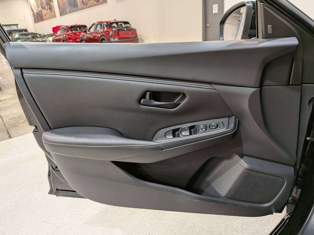 Nissan Sentra 2024 Noir Val-David - photo #31