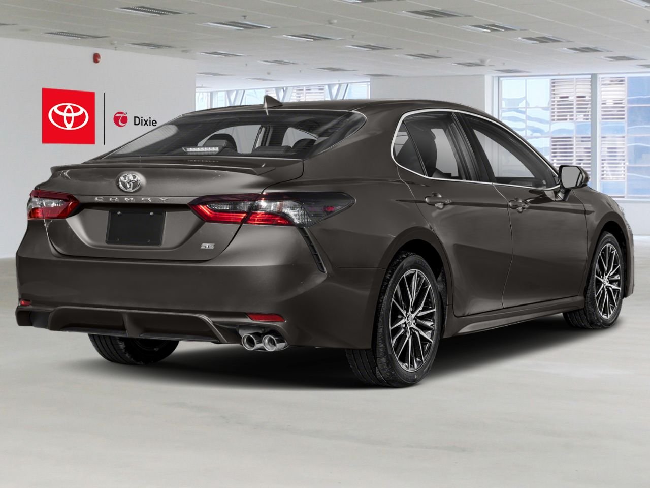 2021 Toyota Camry SE UPGRADE FWD / MOONROOF / HEATED SEATS / ALLOY WHEELS / CARPLAY AND ANDROID AUTO Grey Mississauga - photo #2
