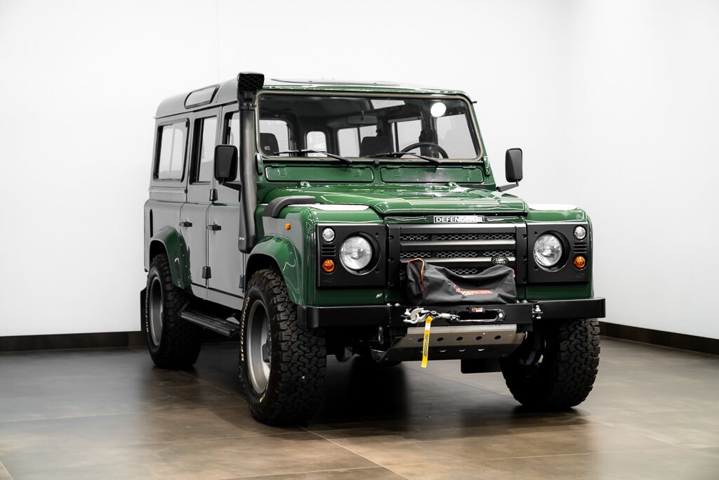 Land Rover Defender 1997 Vert Montréal - photo #2