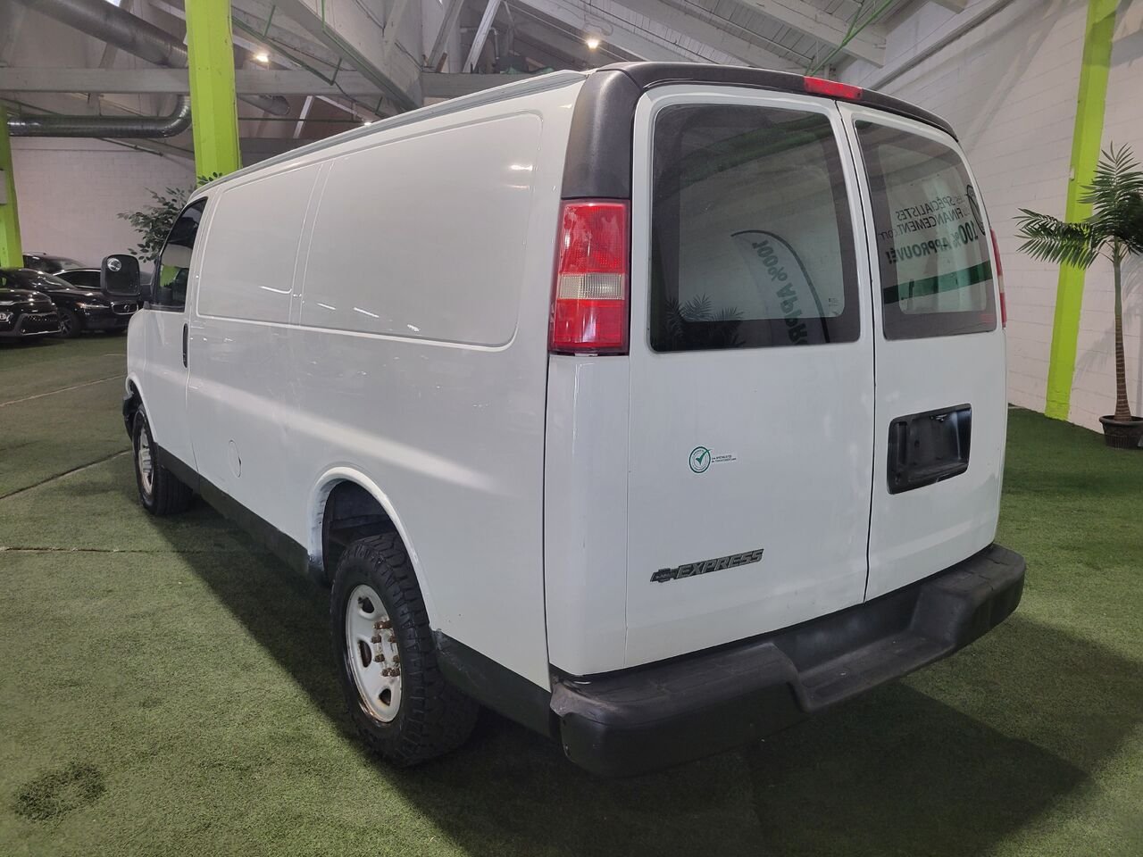 Chevrolet Express Cargo Van 2007 Blanc Longueuil, - photo #3