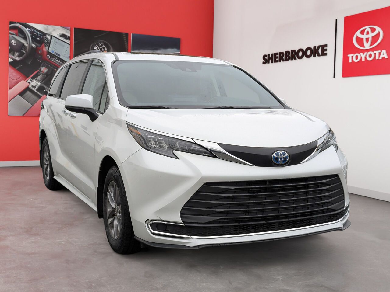 Toyota Sienna 2024