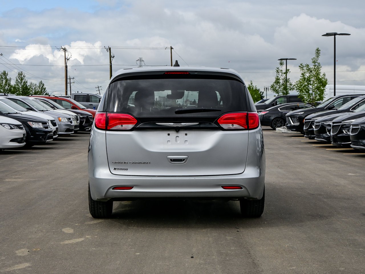 2023 Chrysler Grand Caravan SXT 2WD Grey Sherwood Park - photo #11