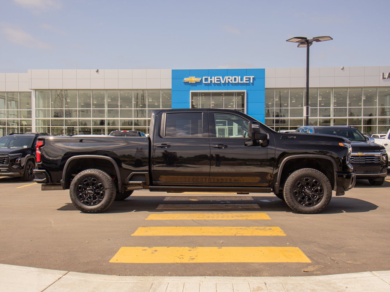 2024 Chevrolet Silverado 2500HD 4WD Crew Cab 159 LTZ Black Sherwood Park - photo #12