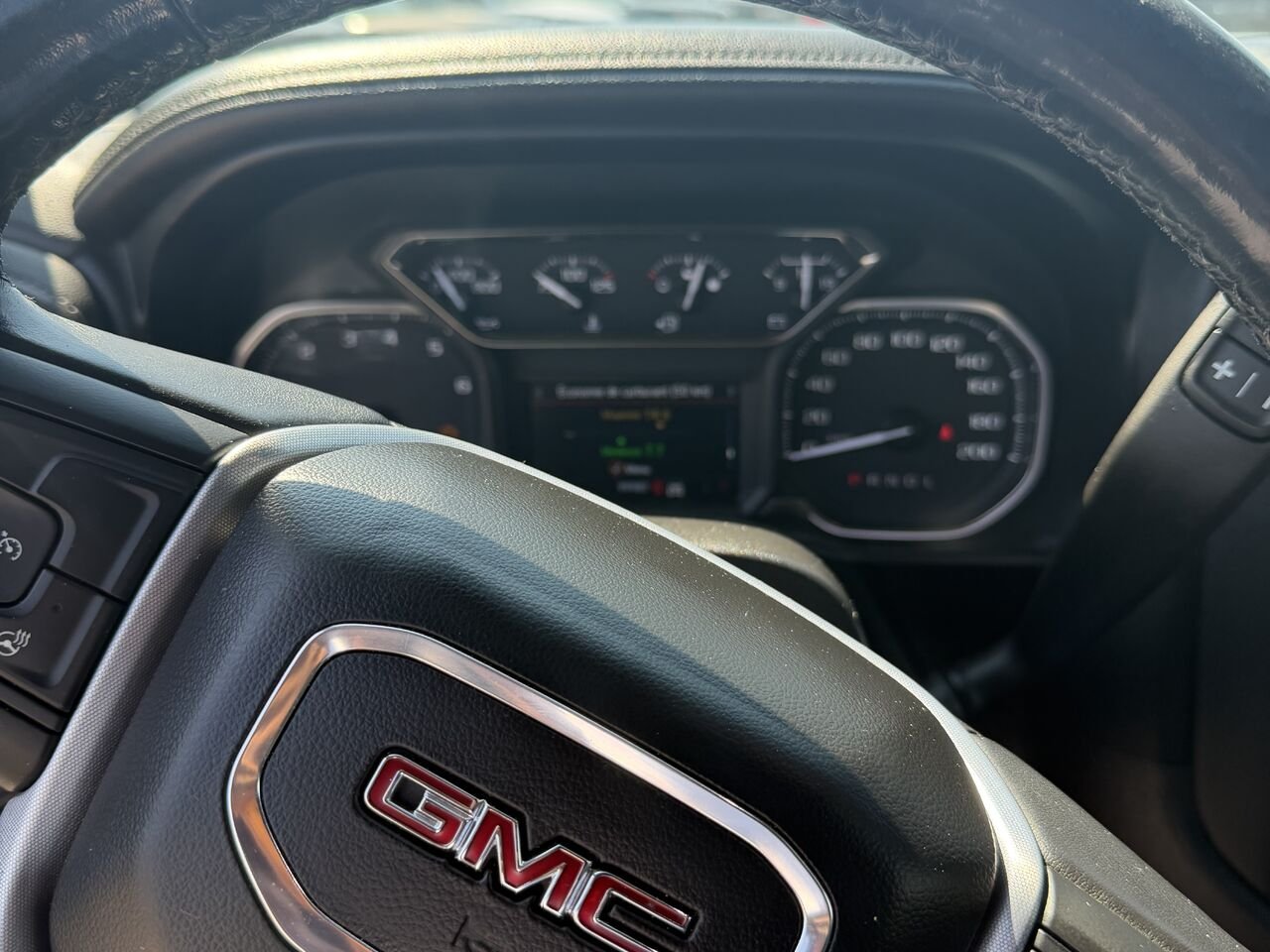 2021 GMC SIERRA K1500 ELEVATION Elevation cabine multiplace 4RM 157 po White Ottawa & Gatineau - photo #3